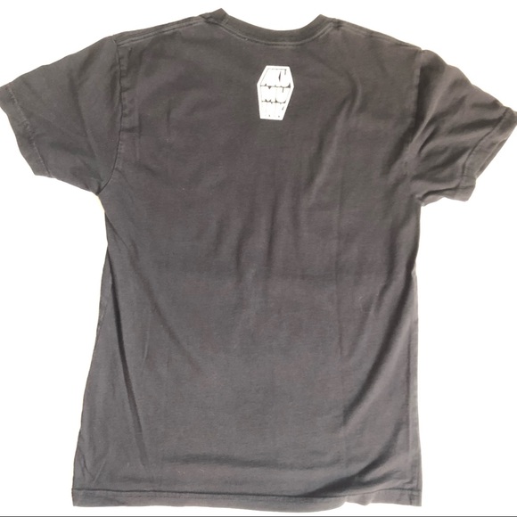 Akumu Ink skeleton under a umbrella woman’s size small - Picture 10 of 13